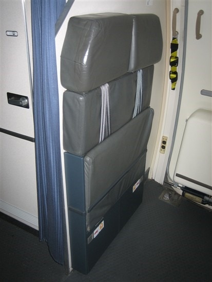 jumpseats airplane