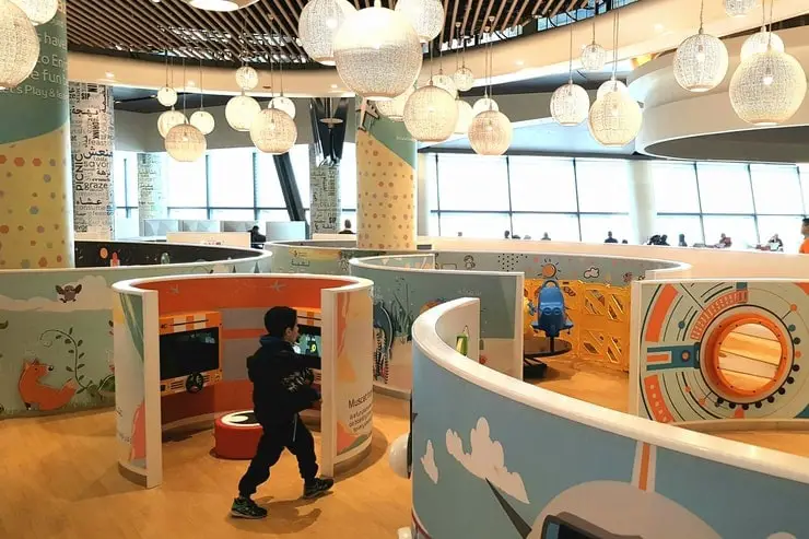 airport kids area