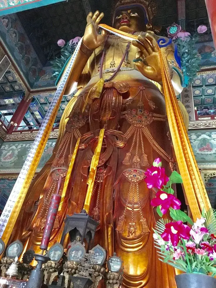 lama temple buddha