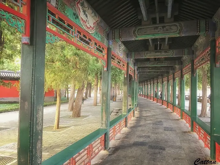 summer palace corridor