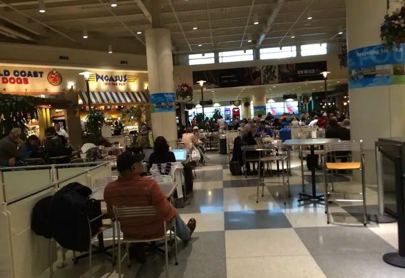 Midway Airport fast food area