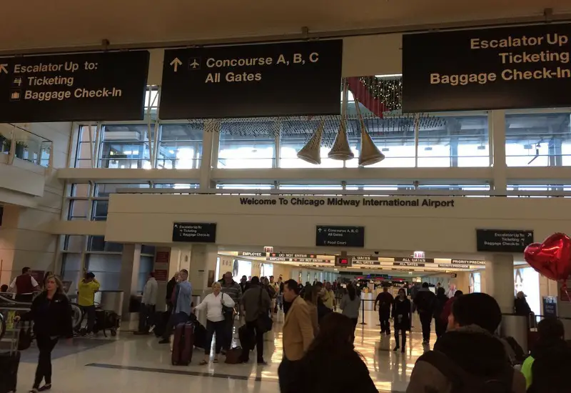 Chicago-Midway Airport main hall