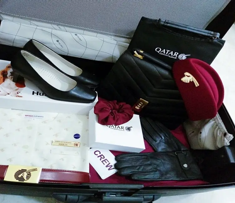 Qatar cabin crew uniform